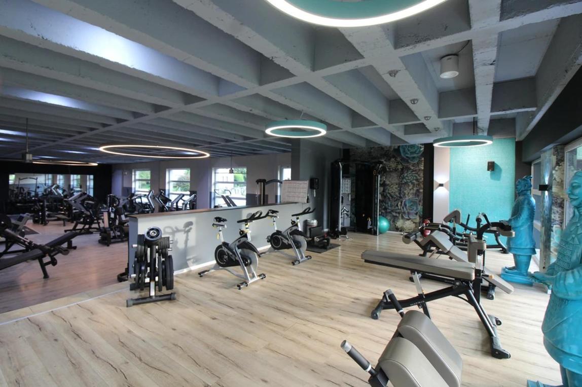 Vitalounge Sports & Spa Hotel Gelsenkirchen Buitenkant foto