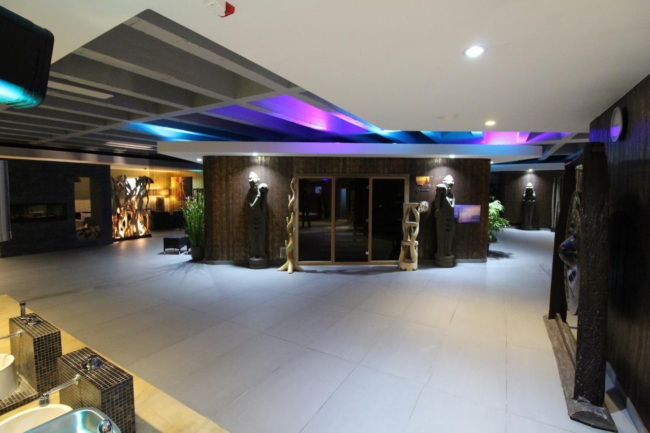 Vitalounge Sports & Spa Hotel Gelsenkirchen Buitenkant foto